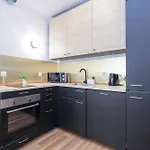 Adamick Place In City Centre With Free Parking アパート *